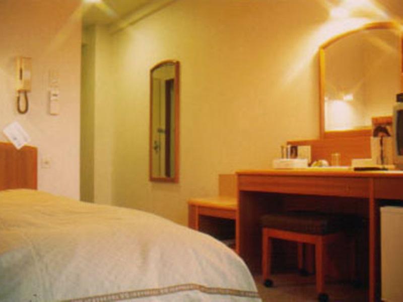 Business Inn Umesaki - Vacation Stay 63382V Nagasu Kültér fotó