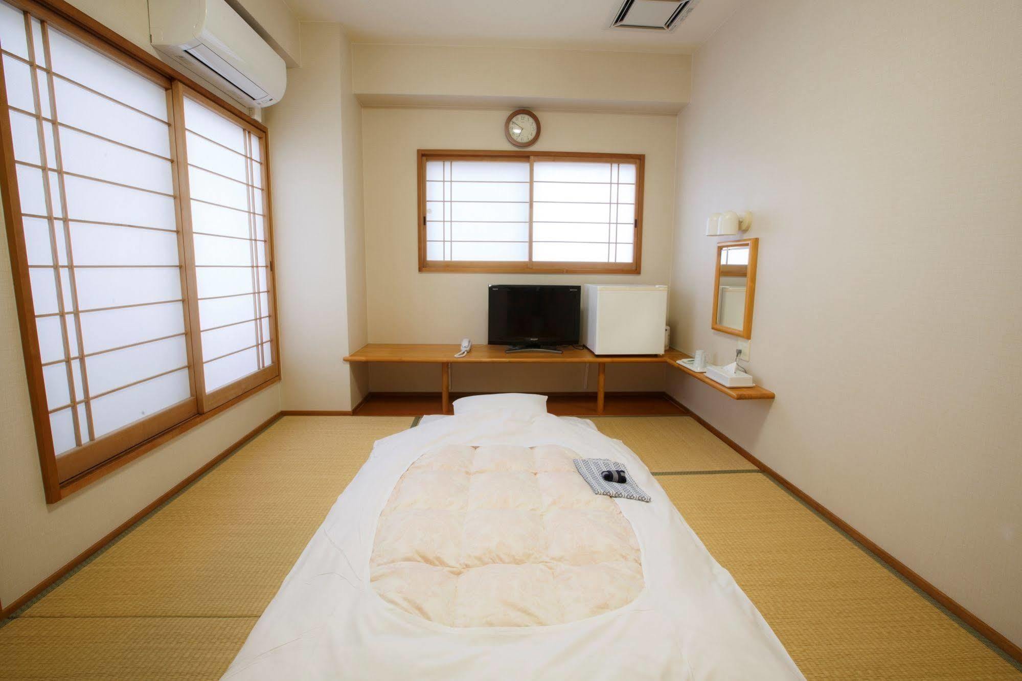Business Inn Umesaki - Vacation Stay 63382V Nagasu Kültér fotó