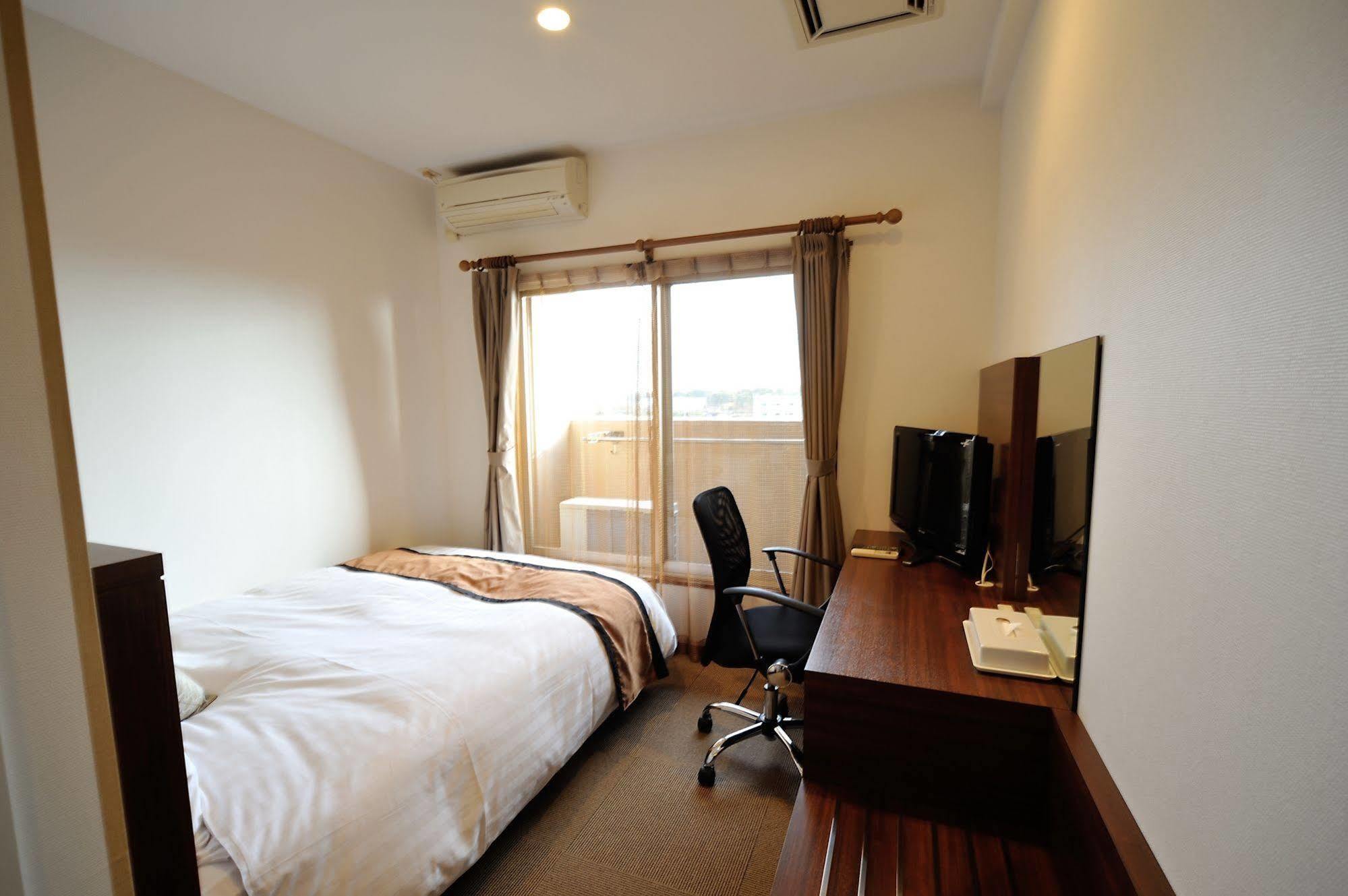 Business Inn Umesaki - Vacation Stay 63382V Nagasu Kültér fotó
