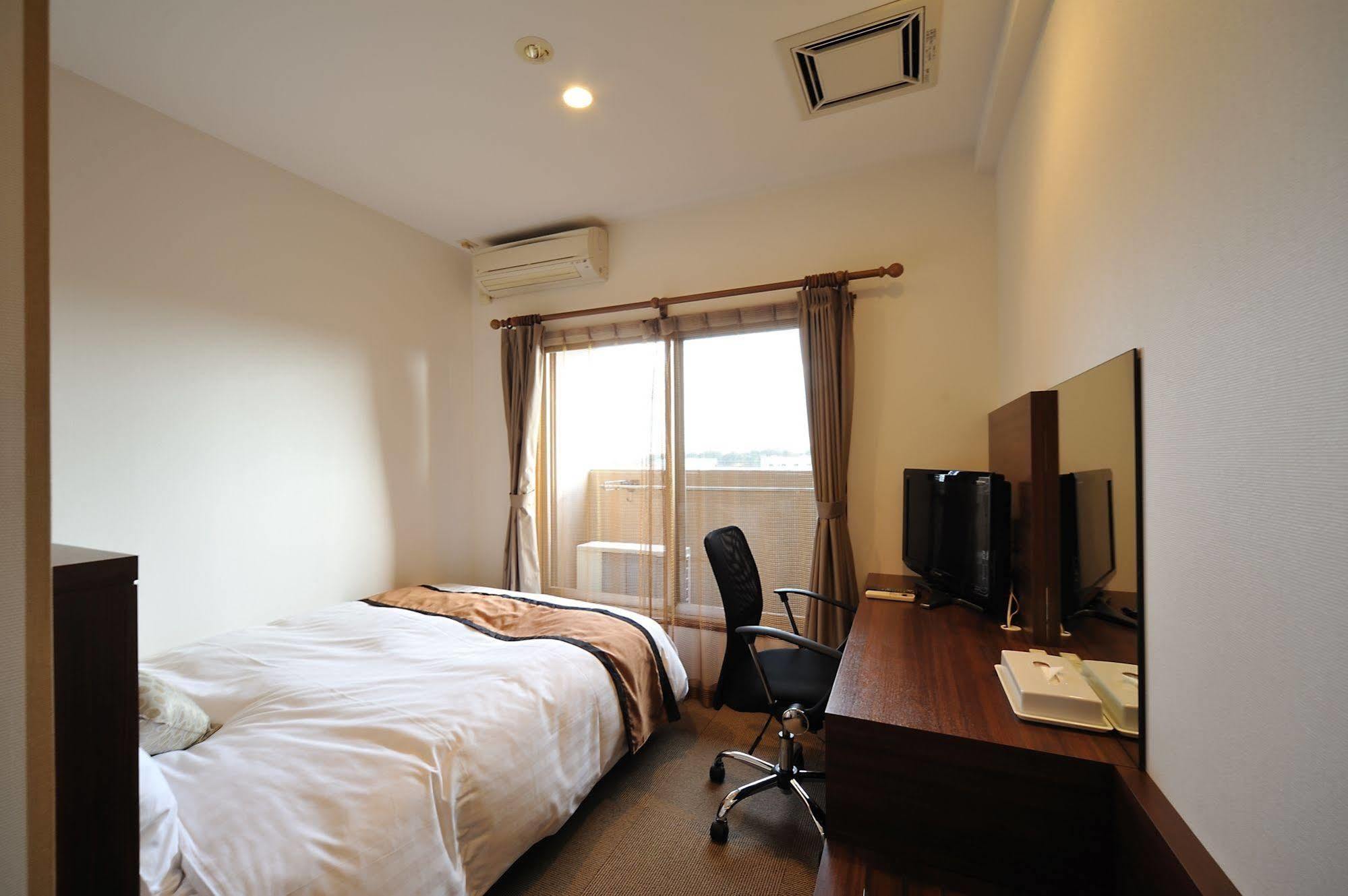 Business Inn Umesaki - Vacation Stay 63382V Nagasu Kültér fotó